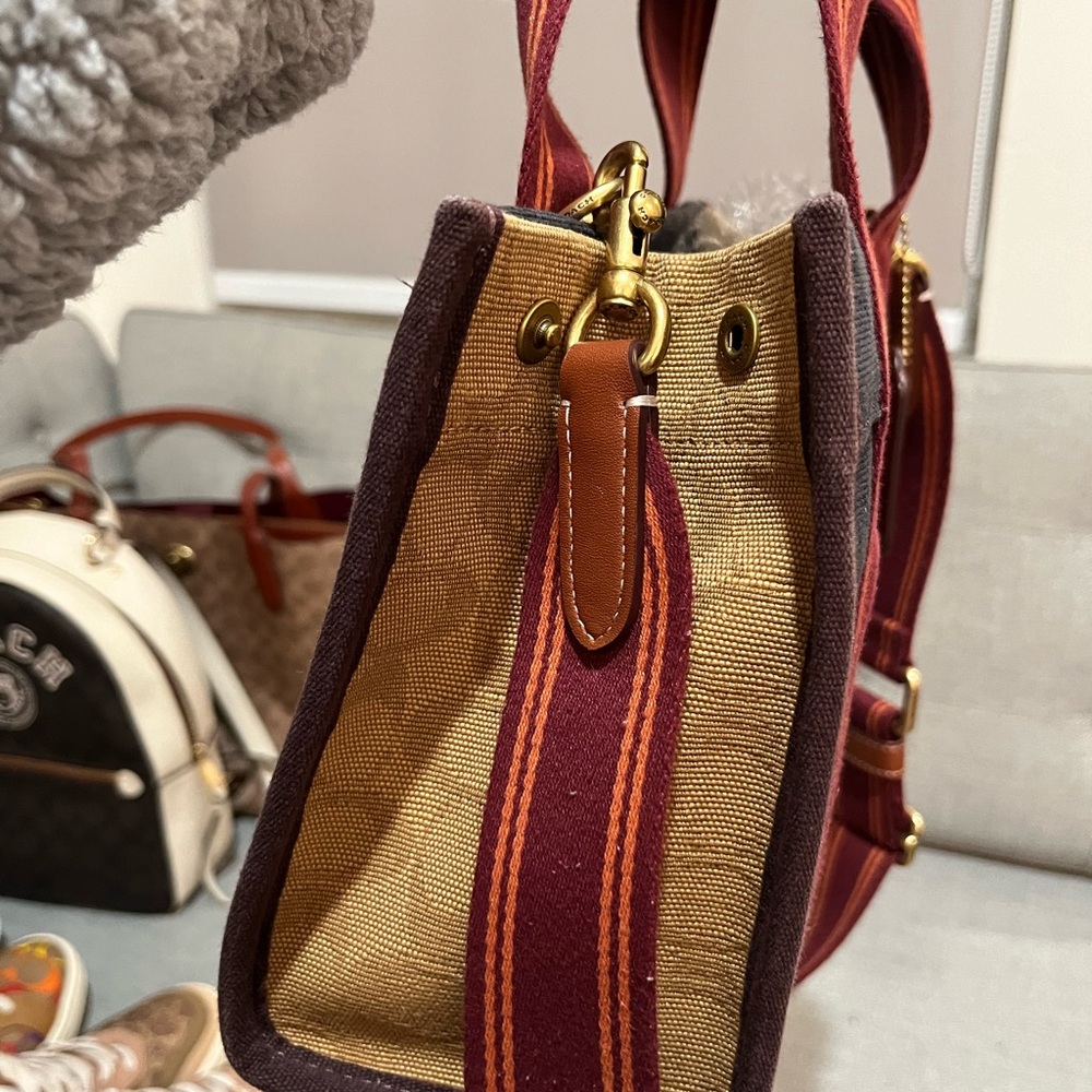 Coach bag . - Picture 4 of 5